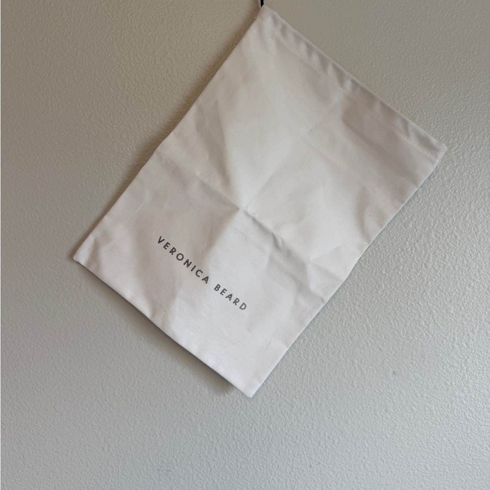 Veronica Beard Cream Dust Bag - Picture 1 of 3